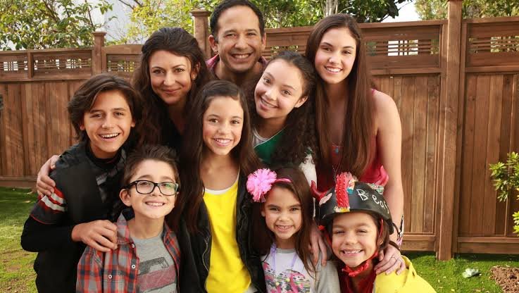 Jenna Ortega Siblings: Meet Isaac, Mariah, Mia, Aliyah and Markus Ortega